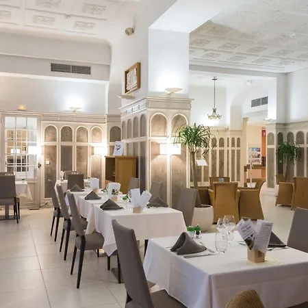 Otel Bleues Royal Westminster 3*