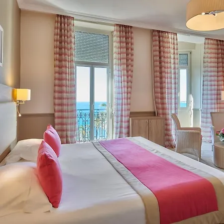 Bleues Royal Westminster Otel Menton