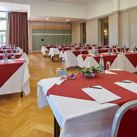 Bleues Royal Westminster Otel 3*
